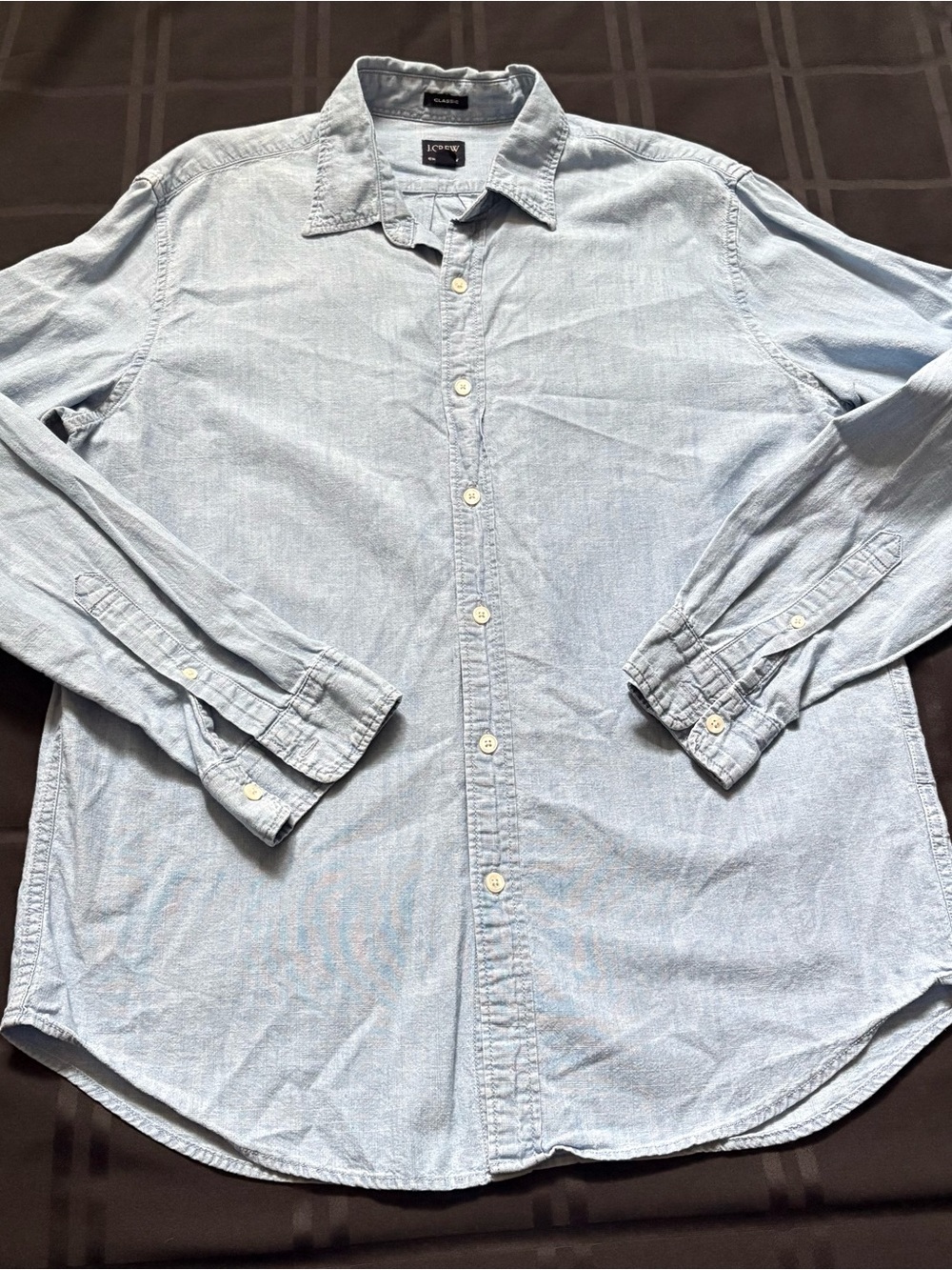 J Crew Classic Fit Shirt Mens Large Chambray Long Sleeve Button Up